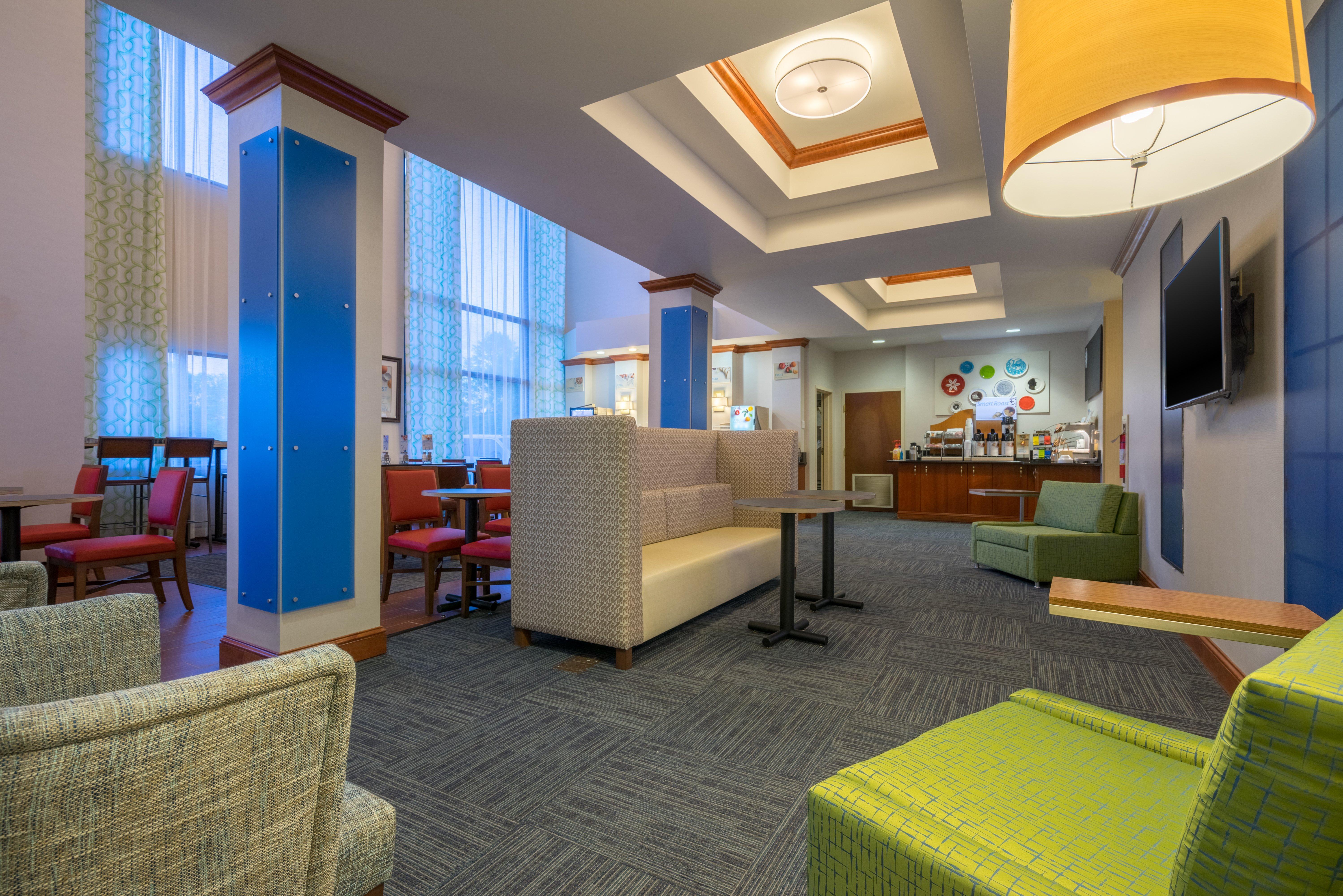 Express And - Allentown Area By Ihg 2*