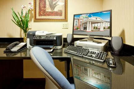 Express And - Allentown Area By Ihg Hotel 2*
